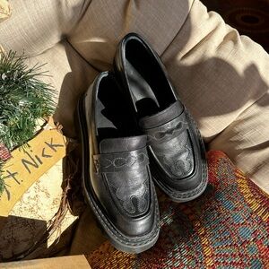 Free People Black Embroidered Loafers!